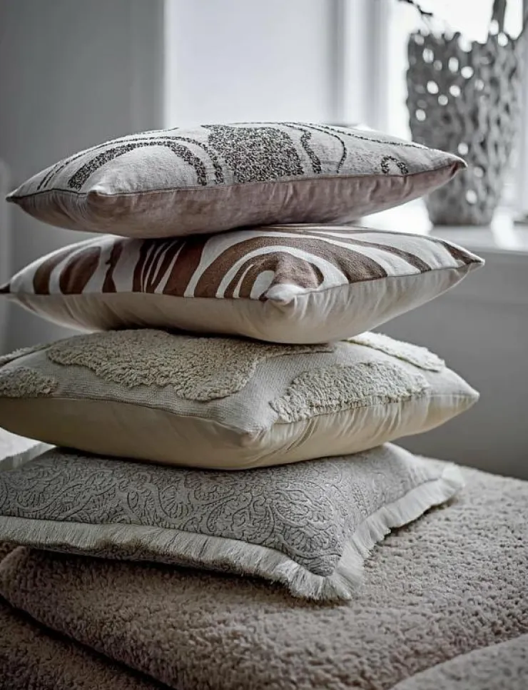 Bloomingville Adelona Cushion - Kuddar| Kuddar & Filtar