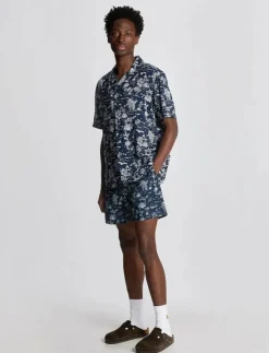 Lyle & Scott Botanical Garden Print Swimshort - Badbyxor| Badkläder