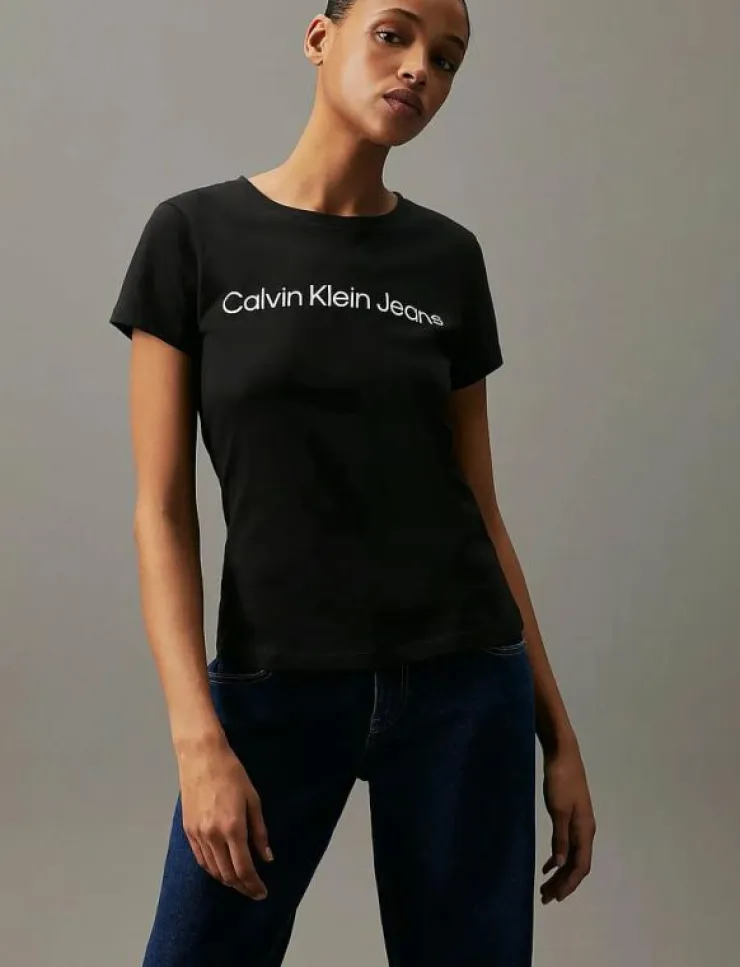 Kvinnor Calvin Klein Jeans T-Shirts & Toppar|CORE INSTIT LOGO SLIM FIT TEE - T-shirts