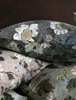 Ceannis Cushion Cover Flower Linen, 50x50cm - Kuddfodral| Kuddar & Filtar