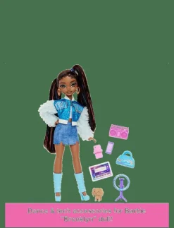 Barn Barbie Dockor & Tillbehör|Dream Besties “Brooklyn” Fashion Doll with 8 Video & Music Themed Accessories - Dockor