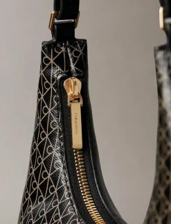 Kvinnor Calvin Klein Axelremsväskor|EMBLEM AOP CONV SHOULDER BAG - Axelremsväskor