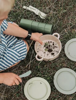 Barn Dantoy Leksakskök & Tillbehör|GREEN BEAN POT-SIEVE-PAN 7 PCS - Tillbehör till leksakskök