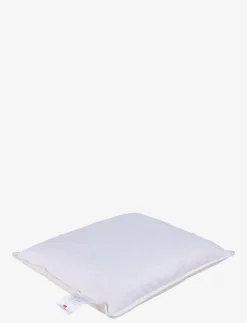 Barn Quilts of Denmark Sova|Sova|Happy Kids Junior Pillow - Kuddar