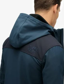 Superdry Sport Jackor|HOODED SOFTSHELL TECH TREKKER - Friluftsjacka