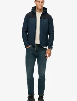 Superdry Sport Jackor|HOODED SOFTSHELL TECH TREKKER - Friluftsjacka