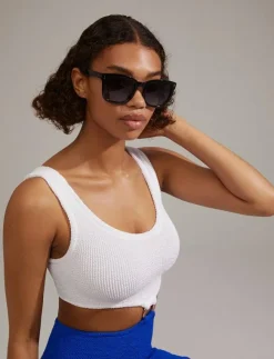 Pilgrim KATYA iconic retro sunglasses black - D-form|Kvinnor Solglasögon