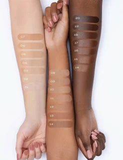 Kvinnor Mia Makeup Smink|BEYOND COVERAGE FOUNDATION 4 - Ansikte