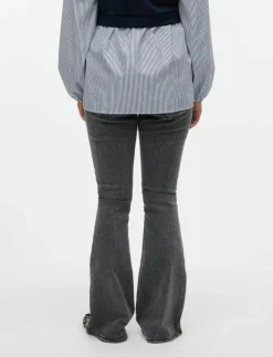 Mamalicious MLOSAKA FLARED JEANS - Utsvängda byxor|Kvinnor Mammakläder