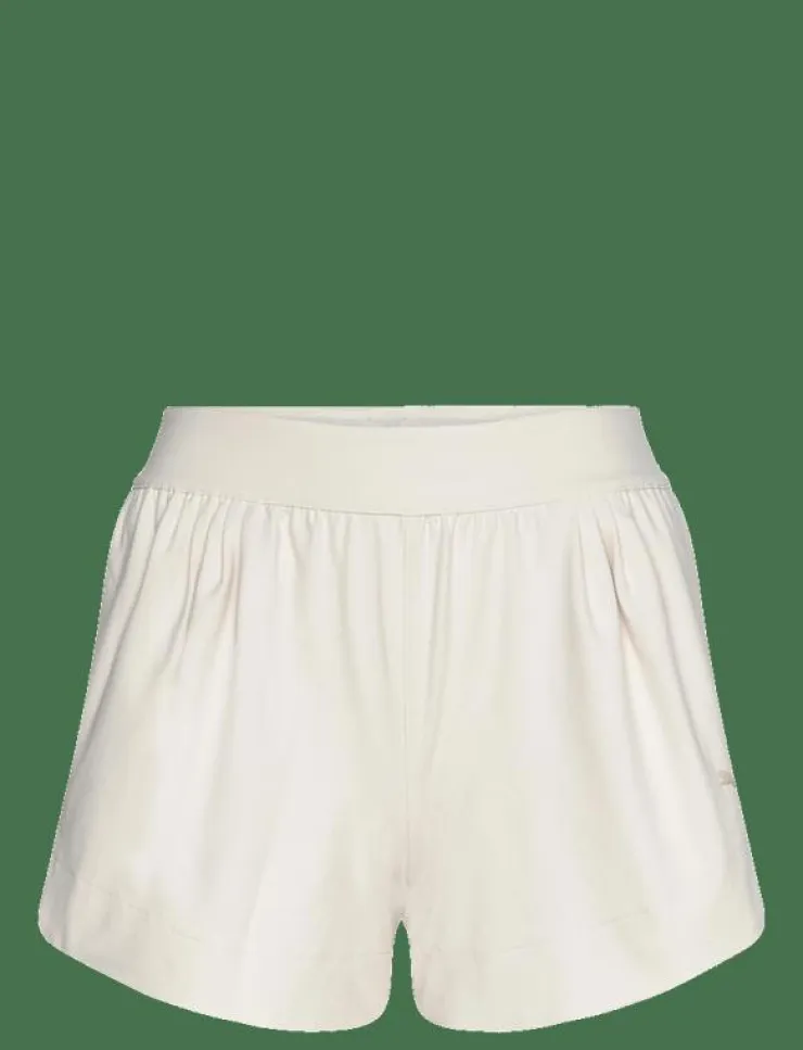 Kvinnor PUMA Shorts|MOVE CLOUDSPUN SHORT - Träningsshorts