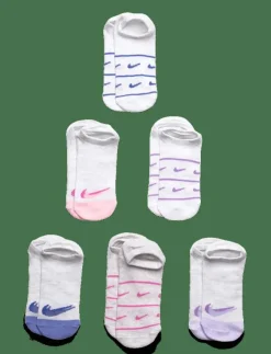 Barn Nike Basplagg|Strumpor & Tights|NHG 6PK SNEAKER SOCK / NHG 6PK SNEAKER SOCK - Strumpor & Tights