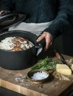 Fiskars Norden gryta 6 L gjutjärn - Stekpannor & Kokkärl| Stekpannor & Kokkärl