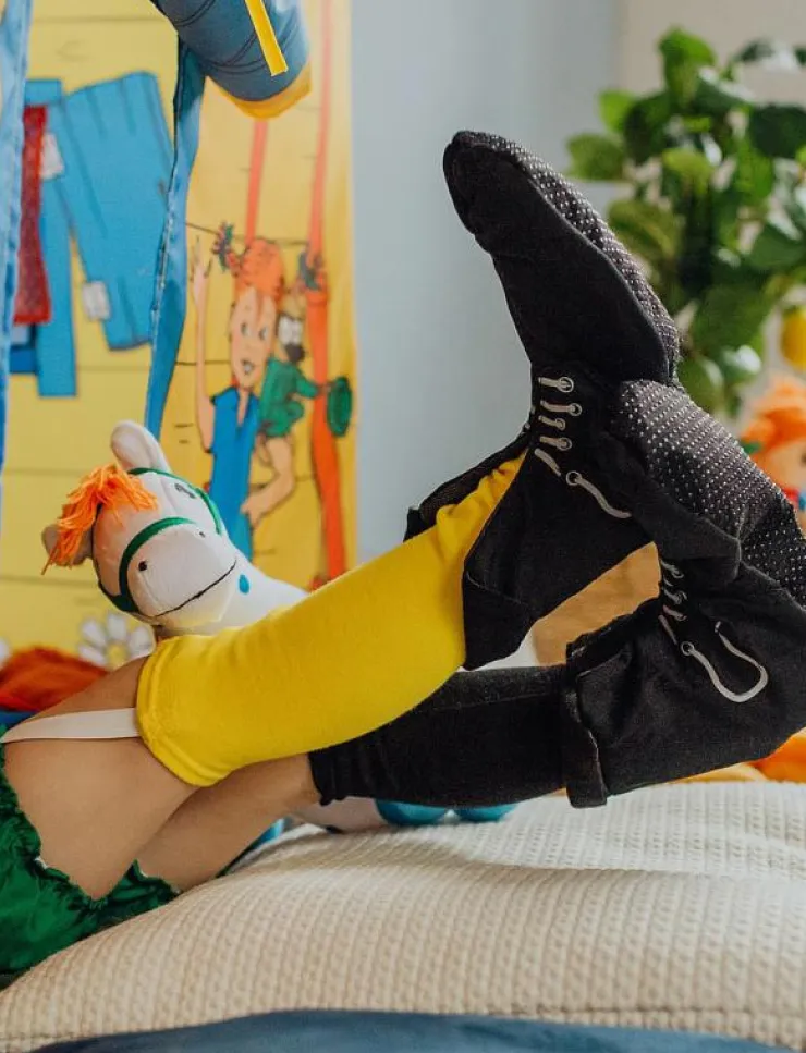 Micki Leksaker PIPPI KÄNGOR UTKLÄDNAD - Maskeradtillbehör|Barn Maskeradkläder & Tillbehör