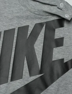 Barn Nike Bodysuits|R1-BABY KNIT ROMPER - Kortärmad bodysuit