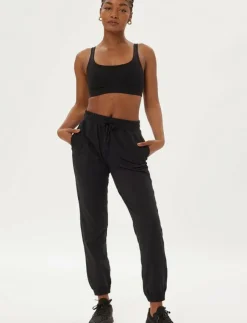 Girlfriend Collective Reset Slim Straight Jogger - Sweatpants|Kvinnor Byxor|Mjukisbyxor