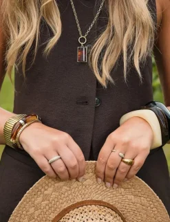 Kvinnor By Jolima Smycken|Resin elastic - Bangles