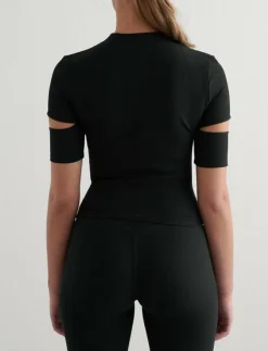 Kvinnor aim´n Toppar & T-Shirts|Ribbed Performance Cut-Out Top - T-Shirts