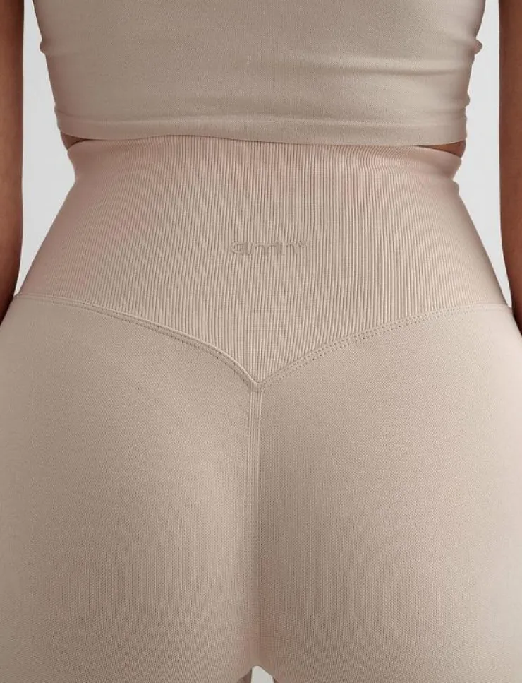 Kvinnor aim´n Shorts|Shape Seamless Hotpants - Cykelshorts