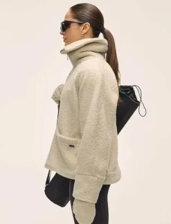 Casall Sherpa Short Zip Jacket - Friluftsjacka|Kvinnor Jackor