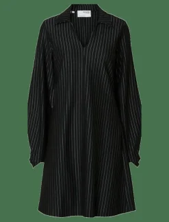 Kvinnor Selected Klänningar|SLFPENNIE LS SHORT DRESS - Korta klänningar