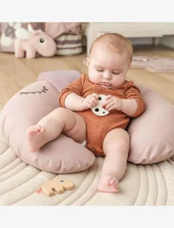 Barn Done by Deer Babyleksaker|Babyleksaker|Tiny grip toy Ozzo - Interaktiva leksaker