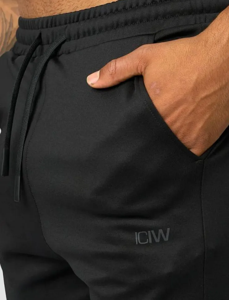 ICANIWILL Training Club Warm Up Pants - Sweatpants| Joggingbyxor