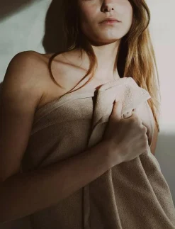 STUDIO FEDER UNA TOWEL - Badrumstextilier| Badrumstextilier|Handdukar & Badlakan