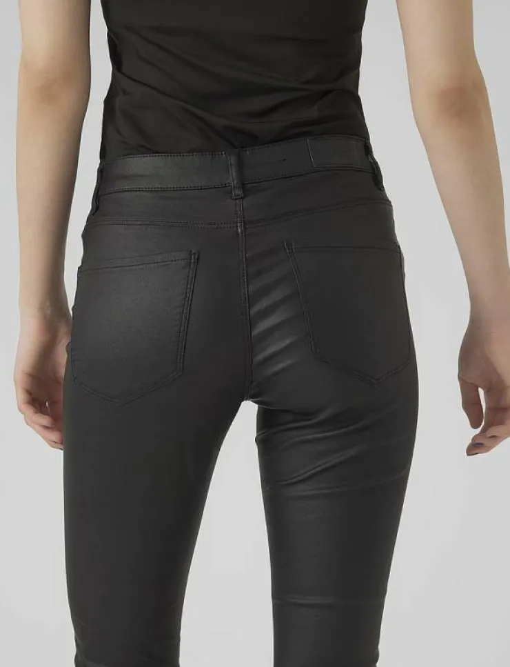 Vero Moda VMSEVEN NW SS SMOOTH COATED PANT NOOS - Skinny Jeans|Kvinnor Kläder