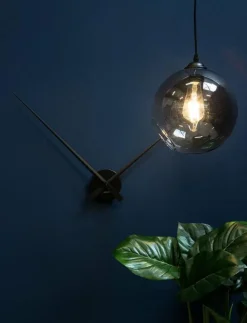 KARLSSON Klockor|Wall clock Little Big Time - Väggklockor