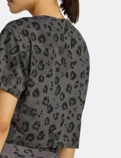 Kvinnor adidas Performance Toppar & T-Shirts|WE T-SHIRT AOP - T-Shirts