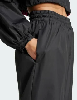 adidas Originals WOVEN TRACKPANT - Byxor|Kvinnor Byxor